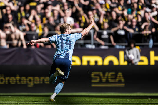 Djurgårdens Hampus Finndell jublar