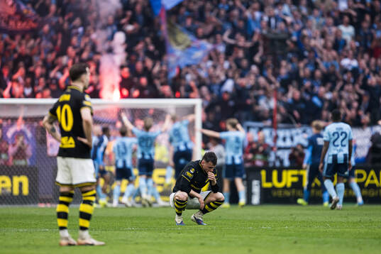 AIKs Bersant Celina och Áron Csongvai deppar