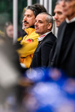 Head coach Jan Cadieux of Switzerland