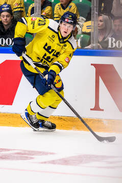 Simon Holmström of Sweden