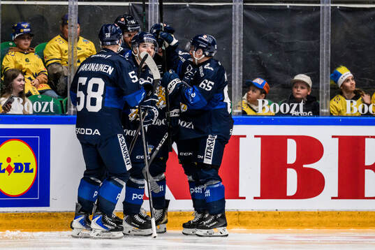 Ville Heinola of Finland celebrates