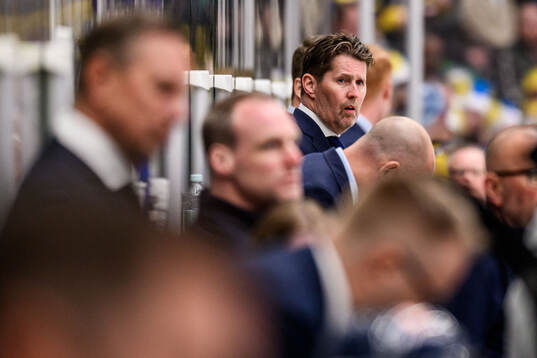 Assistant coach Stefan Klockare of Sweden