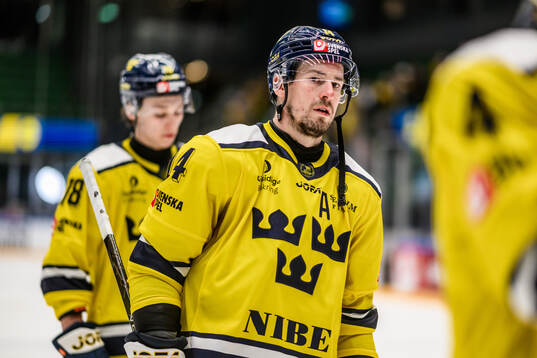 Robert Hägg of Sweden looks dejected