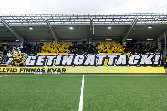 Häckens klack med tifo
