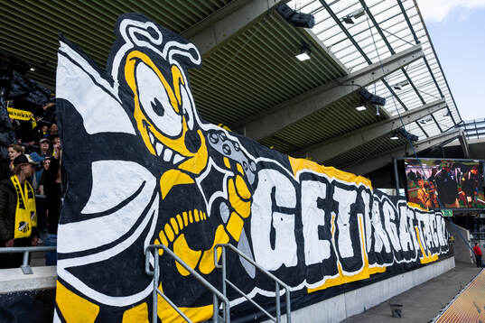 Häckens klack med tifo
