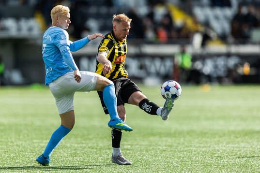 Malmö FFs Otto Rosengren och Häckens Mikkel Rygaard Jensen