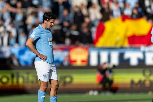 Malmö FFs Stefano Vecchia deppar