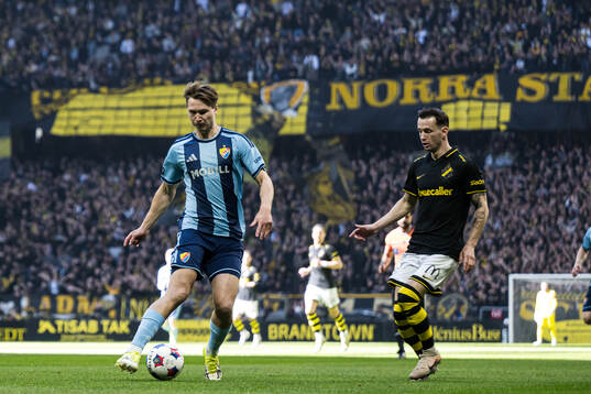Djurgårdens Miro Tenho och AIKs Bersant Celina