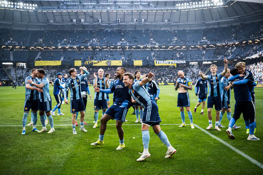 Djurgårdens Daniel Stensson jublar