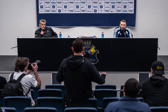 AIKs tränare José Riveiro och tränare Jani Honkavaara