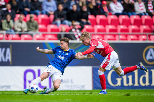 Halmstads Gabriel Wallentin och Kalmars Charlie Rosenqvist