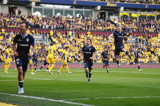 BRØNDBY, DANMARK - 10. MAJ 2026:  LIVE billede fra 3F