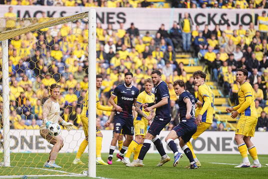 BRØNDBY, DANMARK - 10. MAJ 2026:  LIVE billede fra 3F