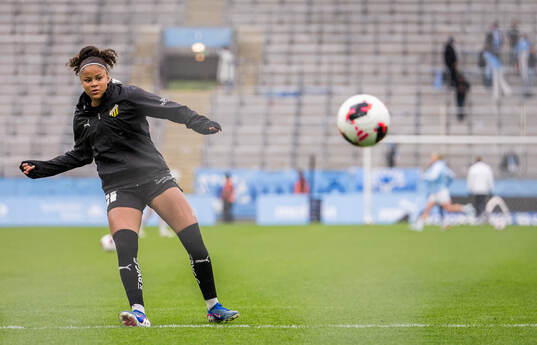 Häckens Felicia Schröder