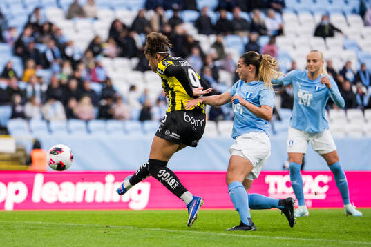 Häckens Felicia Schröder kvitterar till 1- 1