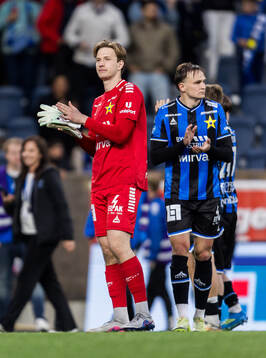 Sirius målvakt David Celic jublar