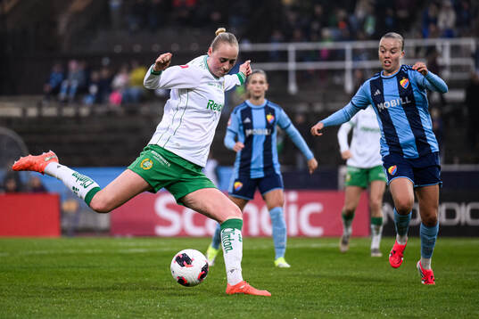 Hammarbys Emilie Bragstad och Djurgårdens Elin Westlund