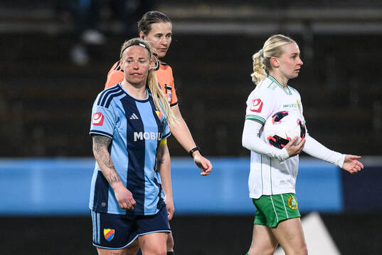 Djurgårdens Therese Åsland deppar
