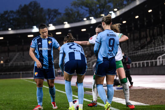 Djurgårdens Alexsandra Lobanova, Selma Larsen Svendsen och