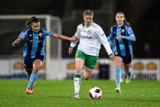 Djurgårdens Alexsandra Lobanova och Hammarbys Hannah