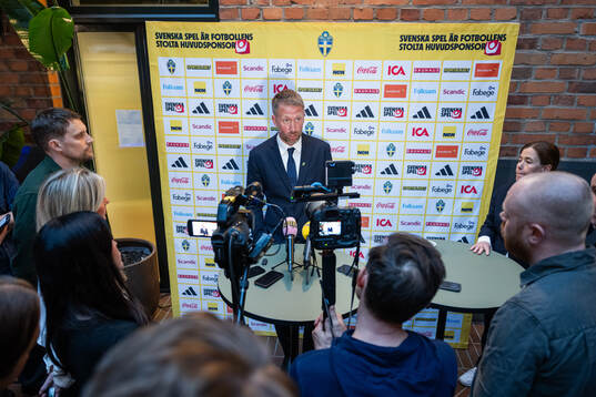Head coach Graham Potter of the Swedish men's national