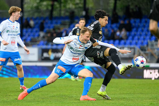 IFK Värnamos Sigge Jansson och Örebros Hasan Dana