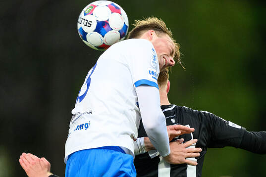 IFK Värnamos Sigge Jansson och Örebros Christopher