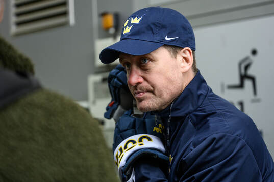 Head coach Sam Hallam of Sweden speaks to media