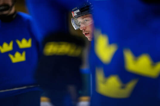Bläddra bland fler bilder av 2026 IIHF Ice Hockey World Championship, Day -2, Sweden, Practice