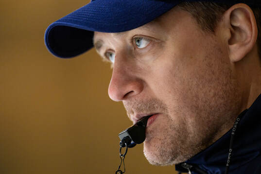 Head coach Sam Hallam of Sweden at a practice session