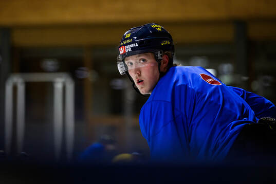 Simon Holmström of Sweden at a practice session