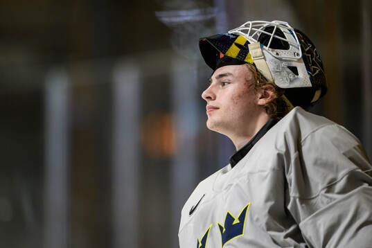 goaltender Love Härenstam of Sweden at a practice session
