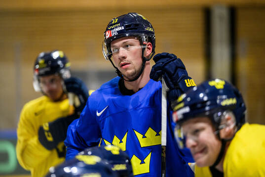 Lucas Raymond of Sweden at a practice session