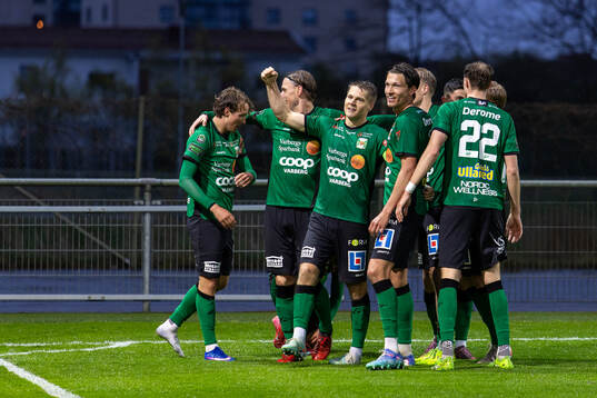 Varbergs spelare jublar