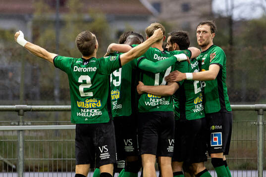 Varbergs spelare jublar