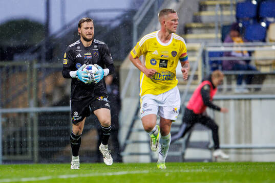 Falkenbergs målvakt Anton Andersson