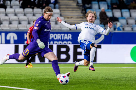 Nordic Uniteds målvakt William Eskelinen och IFK