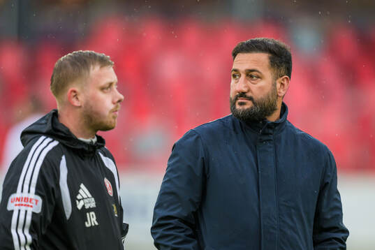 Sandvikens huvudtränare Baran Coskun