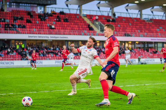 Sandvikens Kasper Harletun och Östers Matias Tamminen