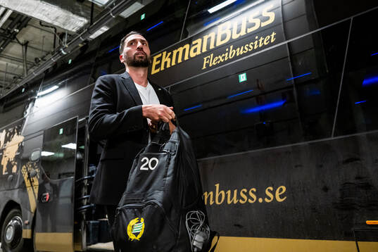 Hammarbys Nahis Besara anländer