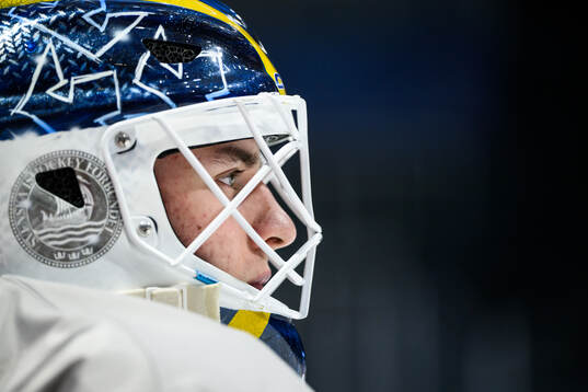 goaltender Love Härenstam of Sweden at a practice session