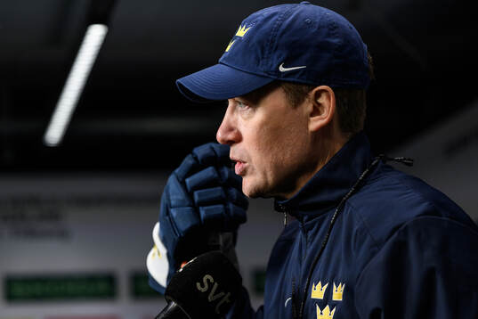 Head coach Sam Hallam of Sweden