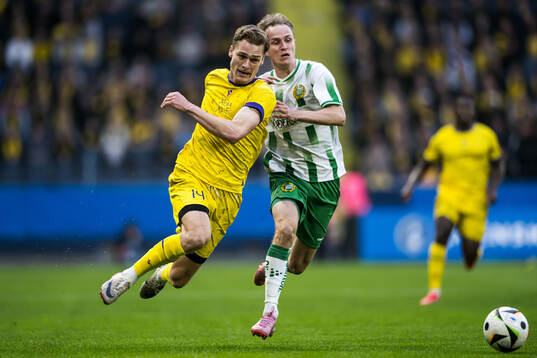 Mjällbys Villiam Granath och Hammarbys Victor Stange Lind