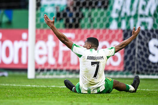 Hammarbys Paulos Abraham reagerar