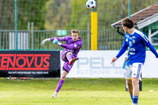 Ljungskiles målvakt Lukas Eriksson