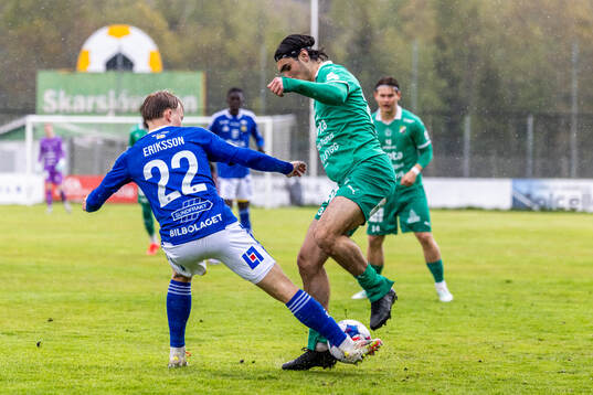GIF Sundsvalls Mille Eriksson och Ljungskiles Mehmet Uzel