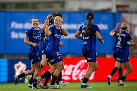 Mathea Berg-Solemdal of Stabæk celebrates
