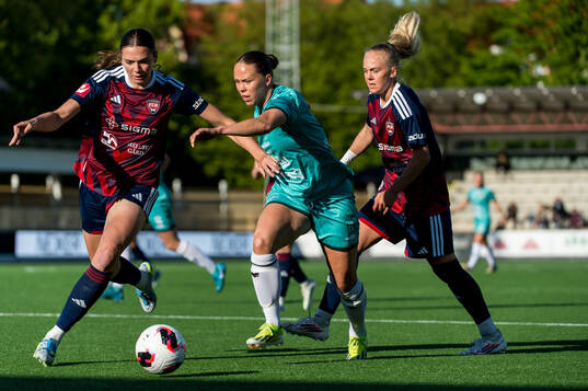 Rosengårds Cecily Wellesley Smith och Molly Johansson och