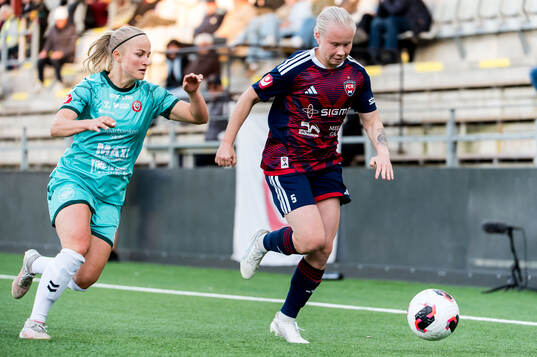 Kristianstads Alexandra Johannsdottir och Rosengårds Anni