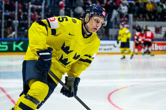 Jack Berglund of Sweden
